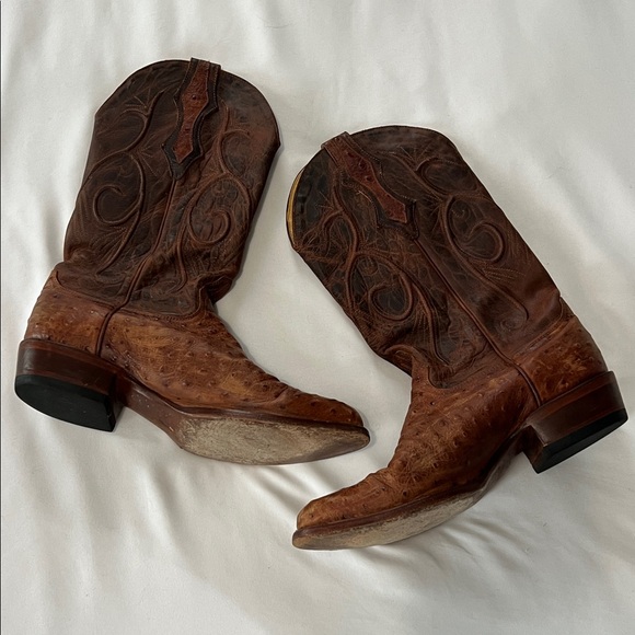 Cavender’s Ostrich Print Round Toe Cowboy Boots - Picture 2 of 16